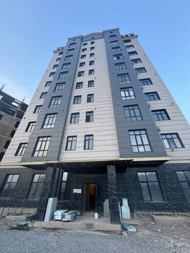 срочно продаётся 1 комнатная квартира в районе ошского рынка по улице кенсуйская: 1 бөлмө, 52 кв. м, Элитка, 3 кабат, ПСО (өзү оңдоп түзөтүп бүтүү үчүн)