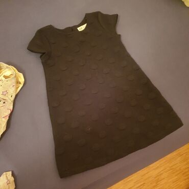 Haljine: Haljine vekicine 122 minni je 116 i njena cena je 500 din — 17