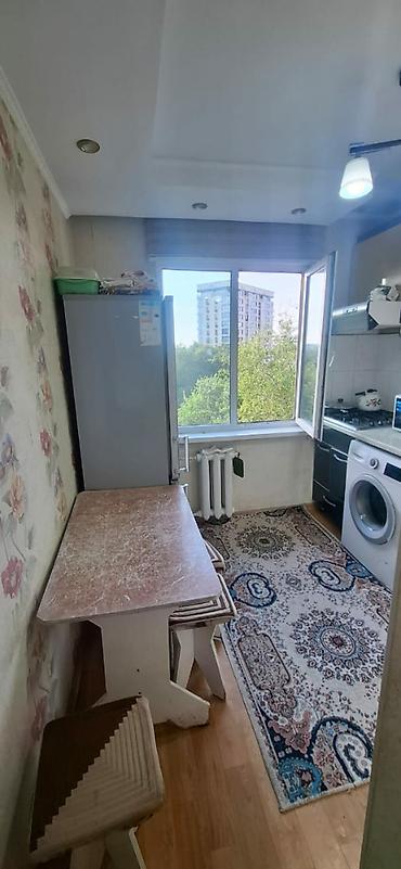 3 микрорайон: 3 комнаты, 58 м², 3 мкр 104 серия, 4 этаж, Старый ремонт — 2