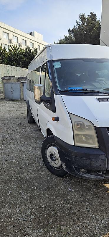panorama 2007: Ford Transit: 2.4 l | 2007 il 36978 km Mikroavtobus — 2