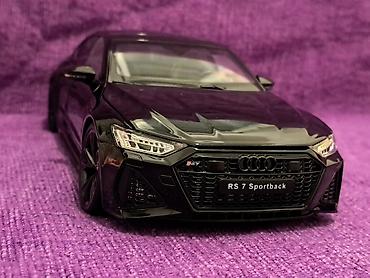 Figurice i makete: AUDI RS7 Sportback 1:18 "Pure Black" NOVO! Model AUDI RS7 — 2
