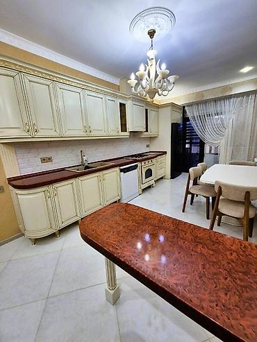 kiraye menzil: İcarəyə verilir 2 otaqlı yeni tikili 115 m², 8 Noyabr m. 1 300 AZN/ay — 7