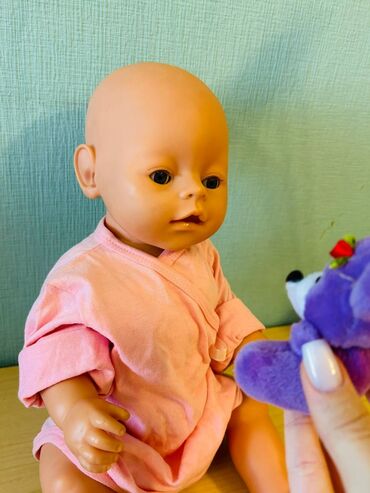туалет игрушка: Продаю куклу Baby Born! В хорошем состоянии. Куклу можно кормить так