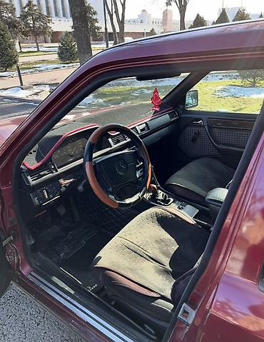 bud e9: Mercedes-Benz W124: 1991 г., 2 л, Механика, Бензин, Седан — 2