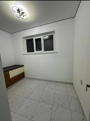 газ на дом: 1 бөлмө, 36 кв. м, 106-серия, Жертөлө кабаты кабат