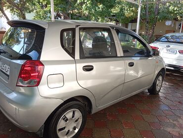 Chevrolet: Chevrolet Aveo: 2004 г., 1.5 л, Автомат, Бензин, Хэтчбэк