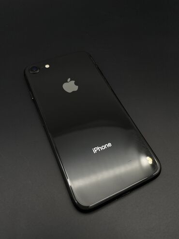 Apple iPhone: IPhone 8, Б/у, 64 ГБ, Черный, Защитное стекло, 100 %