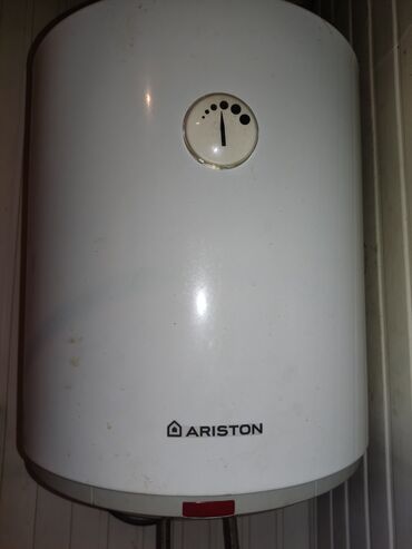 su qizdirici qazla: Ariston 50 l, İşlənmiş, Kredit yoxdur, Ünvandan götürmə