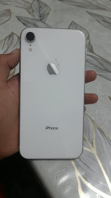 IPhone Xr, Б/у, 64 ГБ, Белый, Чехол, 100 %