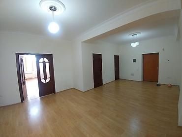 Mənzillər: 3 otaqlı, Yeni tikili, 135 kv. m — 2