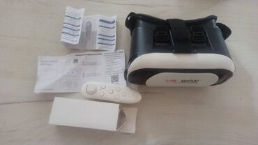 Oprema za video igre: VR Box naočare sa daljinskim Zamisli da sediš kod kuće, a oko tebe – — 8