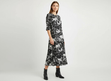 sukienki midi do pracy: Women`s dress, size M