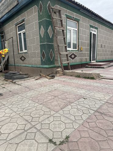 без хазайин дом: Дом, 35 м², 4 комнаты, Собственник, Старый ремонт