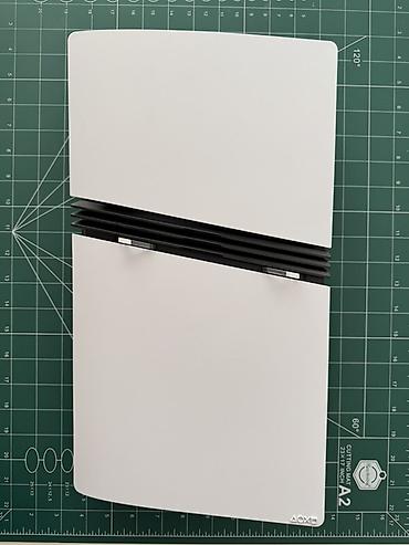 PS5 (Sony PlayStation 5): PlayStation 5 Pro (PS5 Pro) 
Heç bir problemi yoxdur 1 ay öncə almışam — 9