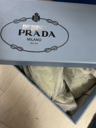 Босоножки, сандалии, шлепанцы: Босоножки 👡 «Прада» размер 36 Только один раз надивала на той от at lalafo.kg Босоножки, сандалии, шлепанцы: Босоножки 👡 «Прада» размер 36 Только один раз надивала на той от