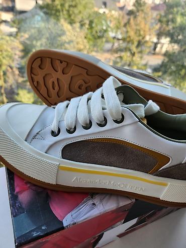 acne studio: Кроссовки, 39, Alexander McQueen, Новый, цвет - Белый, Платная доставка, Самовывоз — 3