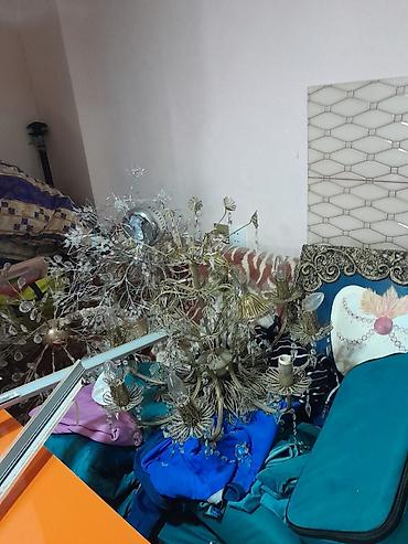 saat necedi: Çılçıraq, 10 və daha çox lampa, Metal — 1