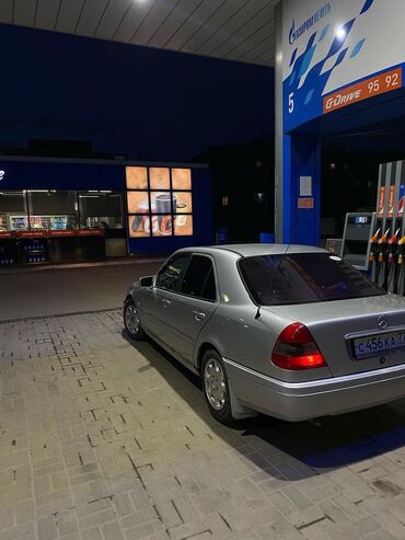 учёт российских: Mercedes-Benz 220: 1996 г., 1.8 л, Автомат, Бензин, Седан