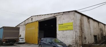 Sex, zavod və fabriklər: İcarəyə verilir: geniş istehsalat/anki depo sahəsi - Geniş giriş — 6