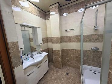 kıraye evler: İcarəyə verilir 3 otaqlı yeni tikili 100 m², 8 Noyabr m. 1 100 AZN/ay — 6