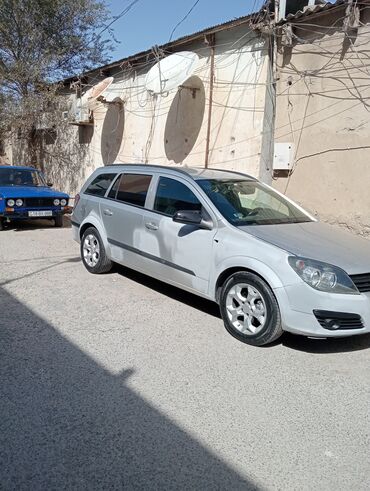 ford masin: Opel Astra: 1.3 l | 2006 il Universal