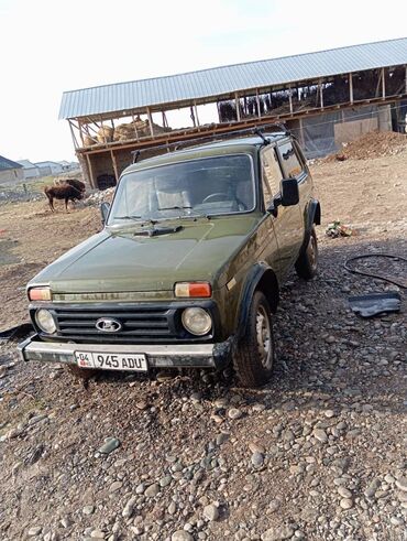 спочно продаю: ВАЗ (ЛАДА) 4x4 Niva: 1997 г., 1.6 л, Механика, Бензин, Бус