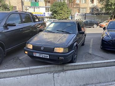 pass: Volkswagen Passat Variant: 1988 г., 1.8 л, Механика, Бензин, Универсал — 9