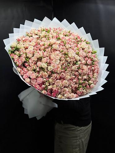 Букеты из живых цветов: - Профессиональная флористическая сборка и гармоничные цветовые — 4