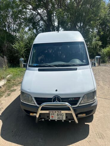 хово машина: Mercedes-Benz Спринтер: 2005 г., 2.2 л, Механика, Дизель, Бус