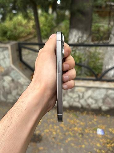 Apple iPhone: IPhone 15 Pro, 128 GB, White Titanium — 2