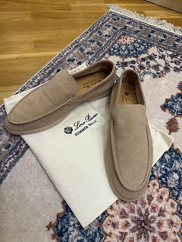 loro piano: Loro Piana summer walk. 44 yazilsada 42 e gedir.Yeni. Unvan Inqilab — 2