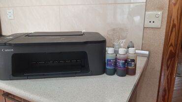 Modemlər və şəbəkə avadanlıqları: Canon E3440. Çox az işlədilib. Rənglər üzərində hədiyyə olaraq