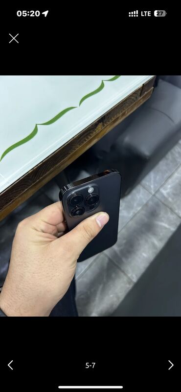 Apple iPhone: IPhone 14 Pro, Б/у, 256 ГБ, Black Titanium, Чехол, Кабель, Коробка, 81 %