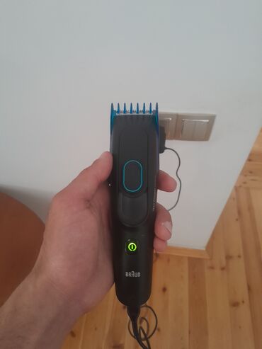 Trimmerlər və saç qırxan maşınlar: Saç qırxan maşın, Braun, İşlənmiş, Ünvandan götürmə — 3