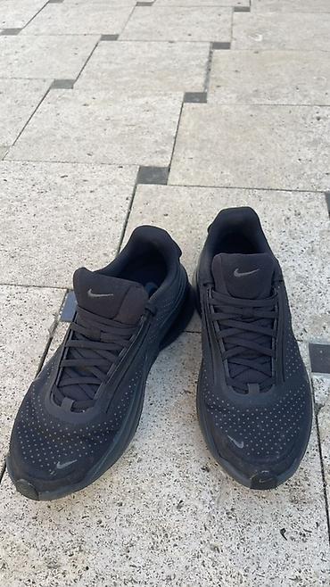 Мужские кроссовки, 43, Nike, Новый, цвет - Черный, Самовывоз