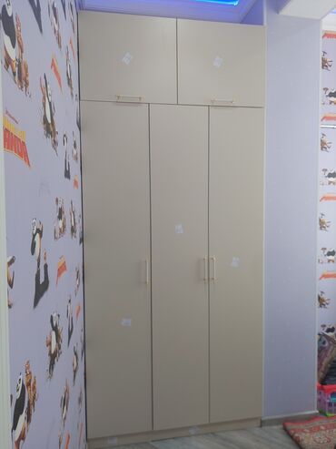 Sifarişlə dolablar: Düz dolab, Yataq otağı üçün, Paltar üçün, Açılan, Korpuslu — 3