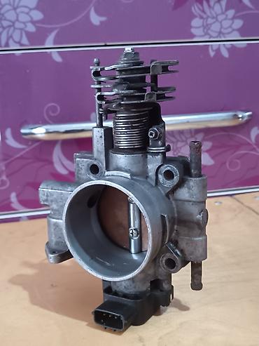 Дроссельные заслонки: Дроссельная заслонка Honda 2002 г., Б/у, Оригинал, Япония — 11