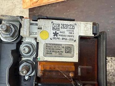 canbus za multimediju: KUTIJA OSIGURACA 1.6HDI ZA CITROEN C4 GRAND PICASSO ZA 2008. GOD — 3