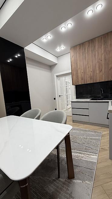 Продажа квартир: 2 комнаты, 65 м², Элитка, 3 этаж, Дизайнерский ремонт — 15