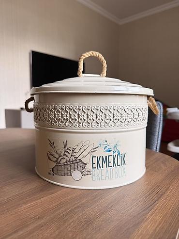 çörek: Metal “Ekmeklik / Bread Box” çörək qabı - Material: möhkəm metal — 1