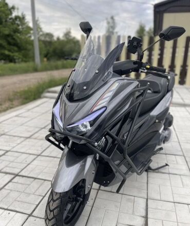скупка мотоцикла: Скутер Suzuki, 180 куб. см, Бензин, Новый, В рассрочку