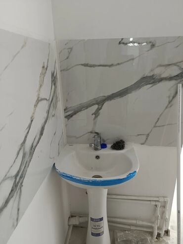 Долгосрочная аренда квартир: 2 комнаты, Агентство недвижимости, Без подселения, С мебелью частично — 3