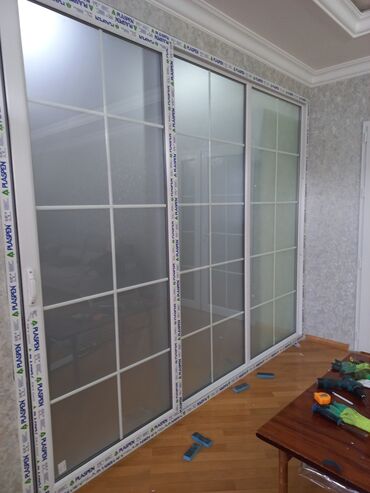 Plastik pəncərələr: Yeni İkiqat şüşə paketi Plastik pəncərə, Еni: 1000 sm, Uzunluğu: 1000 sm, Pulsuz quraşdırma — 17