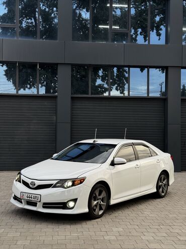 рассрочка авто без первоначального взноса: Toyota Camry: 2012 г., 2.5 л, Автоматические, Бензин, Седан