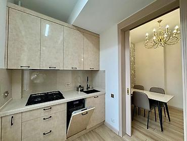 Продажа квартир: 3 комнаты, 80 м², Элитка, 7 этаж, Дизайнерский ремонт — 9