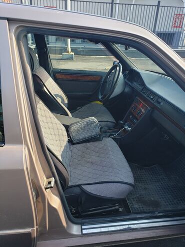 Mercedes-Benz: Mercedes-Benz E-Class: 1994 г., 2 л, Автомат, Бензин, Седан — 6