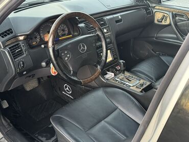 Mercedes-Benz: Mercedes-Benz E-Class: 2000 г., 3.2 л, Автомат, Бензин, Седан — 8