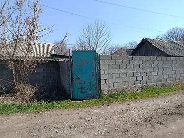 Продажа коттеджей и домов: Дом находится в совхозе фурунзе на первой линии улица Фрунзенская 7 — 6