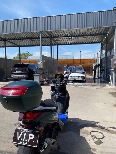 Мотоциклы и мопеды: Макси скутер Aucma, 125 куб. см, Бензин, Б/у