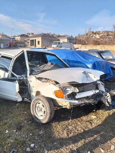 VAZ (LADA): VAZ (LADA) 2115 Samara: 1.6 l | 2011 il Sedan — 8